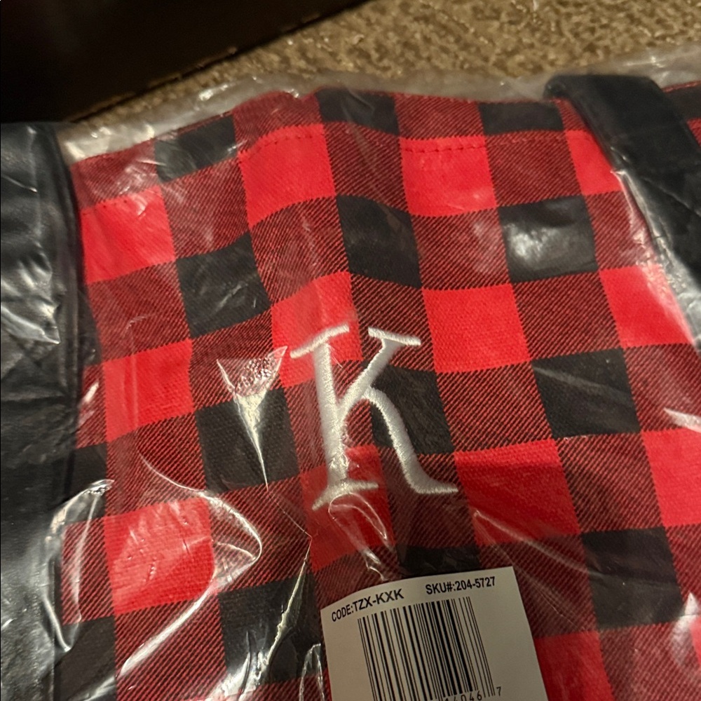 NWT Red & Black Buffalo Plaid Tote Bag with Black Trim with “K” - Picture 2 of 8